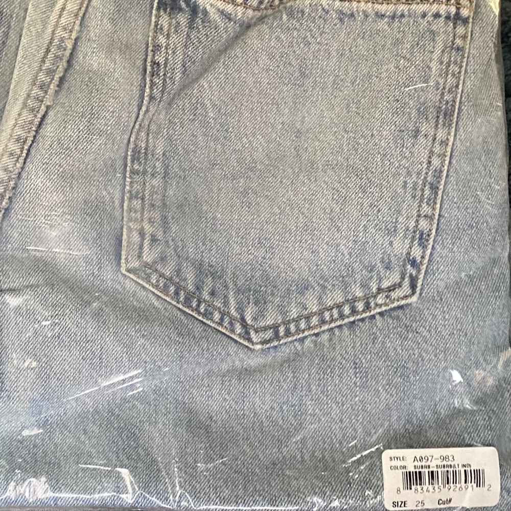 AGOLDE - Criss Cross Upsized Jean in Suburbia - Picture 7 of 7